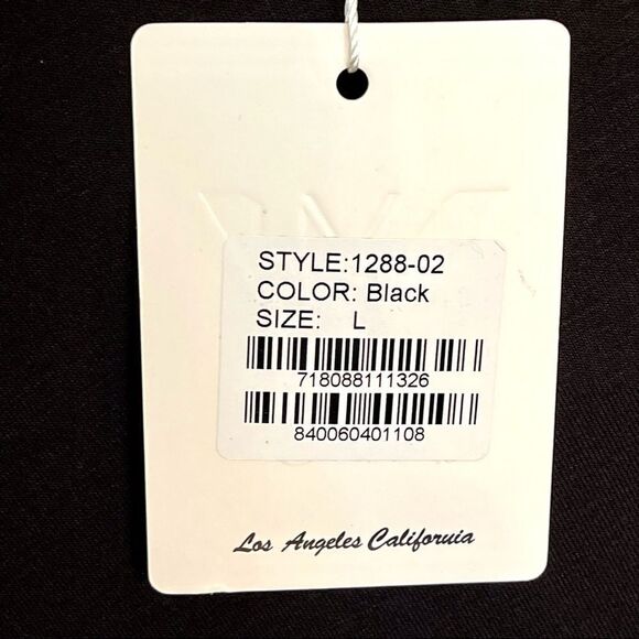 NWT White Mark Beaded Sharkbite Top U1D13 - Picture 8 of 8